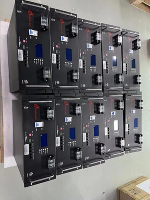 Li-ion/lithium-batterij met een diepe cyclus 48V 100Ah 150Ah 200Ah 250Ah 300Ah voor het zonnestelsel